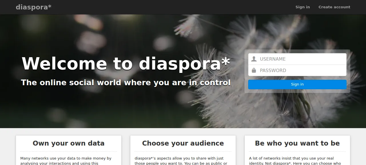 The diaspora* welcome page with its sign-in form
